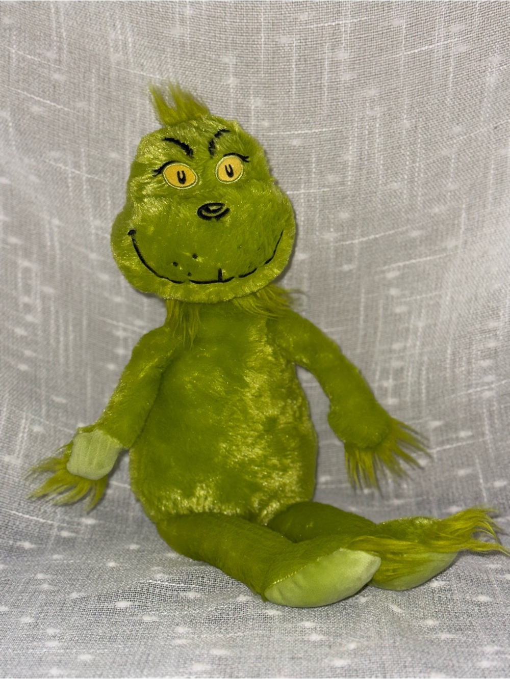 Kohl's Cares How the Grinch stole Christmas Plush 18 in